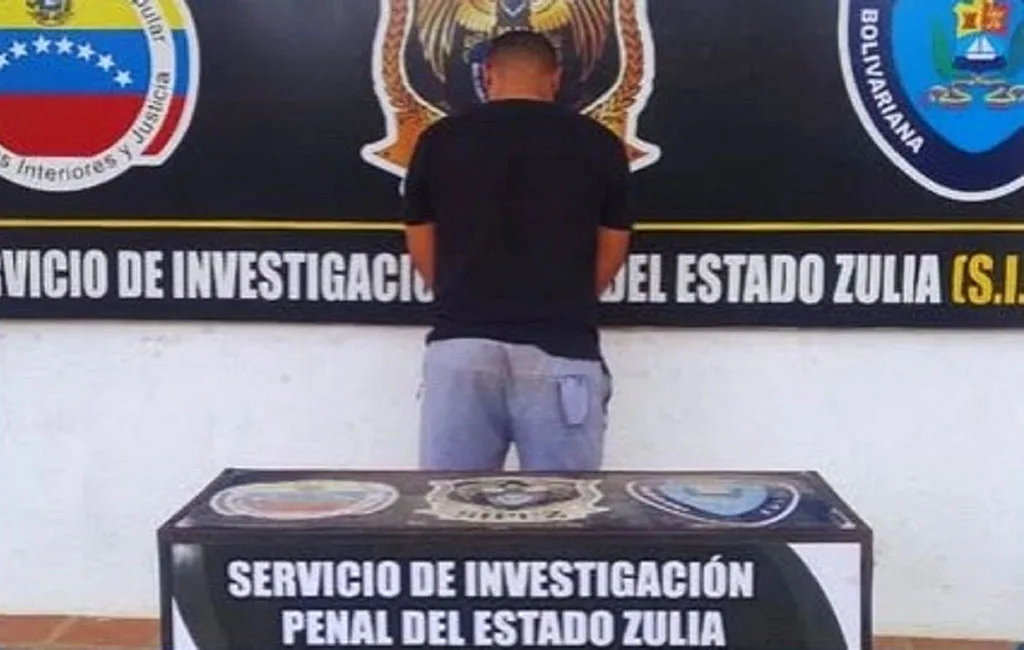 Detienen a sujeto por hacer actos lascivos a una menor en EE UU
