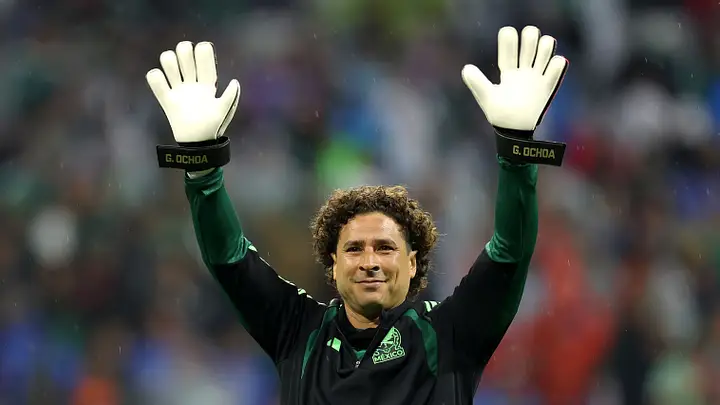 Guillermo Ochoa anuncia su retiro del futbol