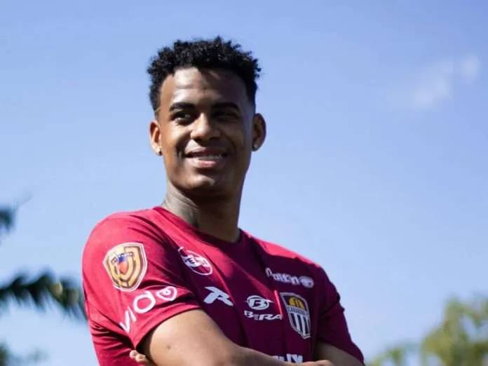 José Riasco reforzará a Metropolitanos FC