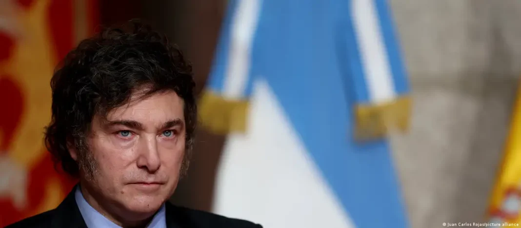 Milei veta a extranjeros que expresen odio hacia Argentina