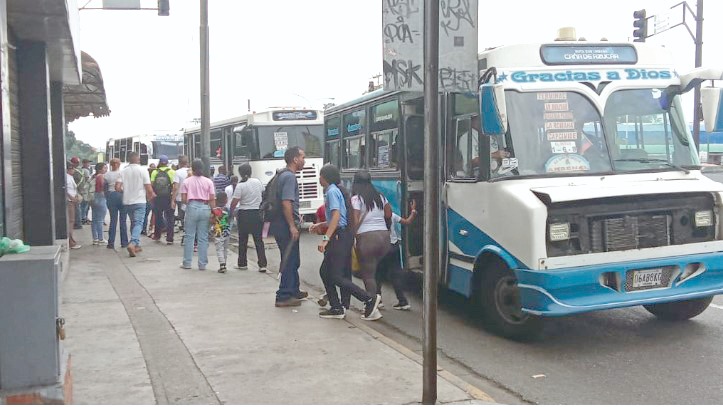 Pasaje urbano se mantendrá en 140 Bs. hasta el 1 de agosto
