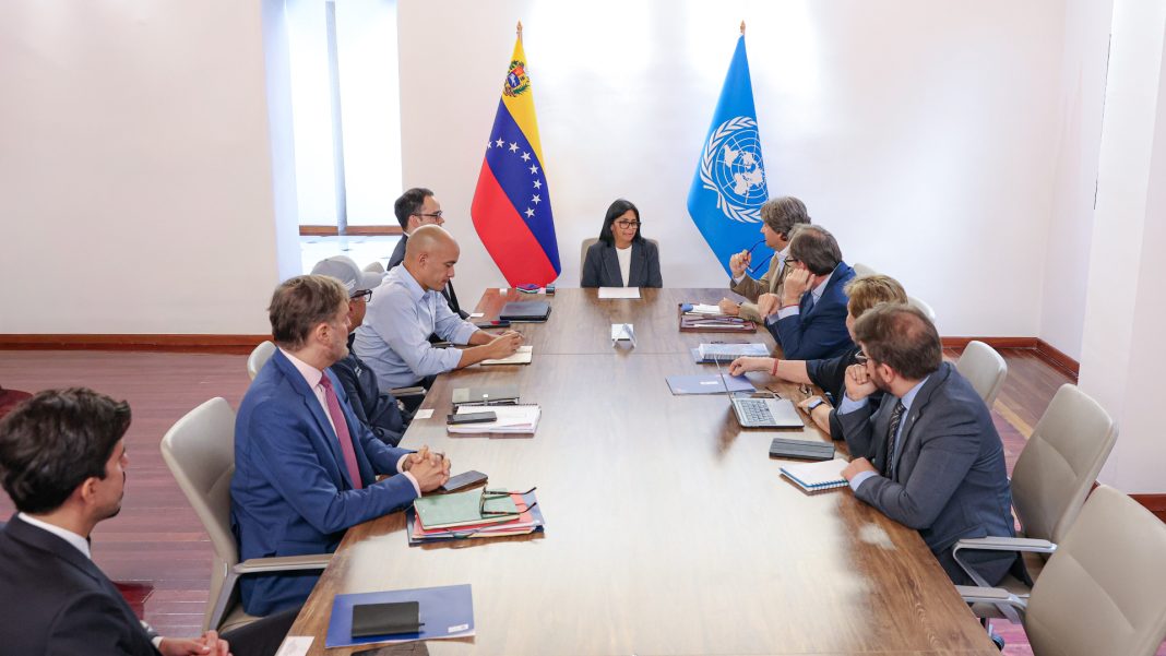 Rodríguez se reune con la ONU para plan de recuperación post sismo