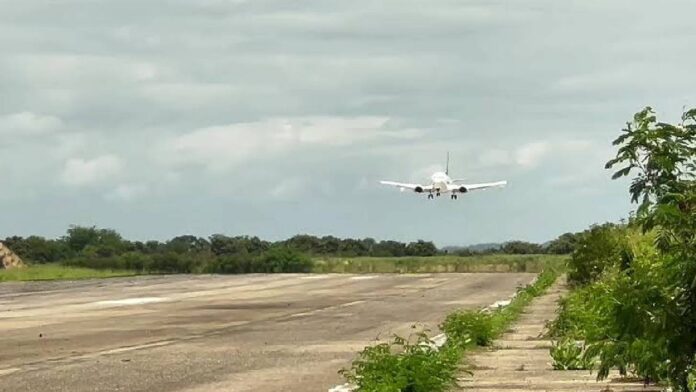 Sugieren activar los vuelos internacionales desde el Base Aérea El Libertador