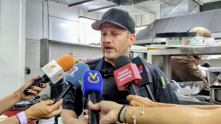 «Cocina Central» realiza más de dos mil comidas diarias para dar una mano amiga a La Guaira