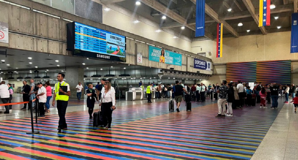 Inspeccionan el Aeropuerto Internacional de Maiquetía tras doble terremoto