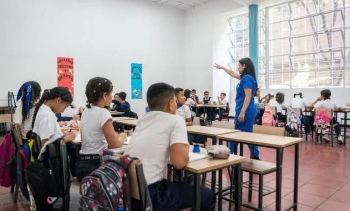 Ministerio de Educación anuncia nuevas fechas escolares tras la emergencia sísmica del 24-julio
