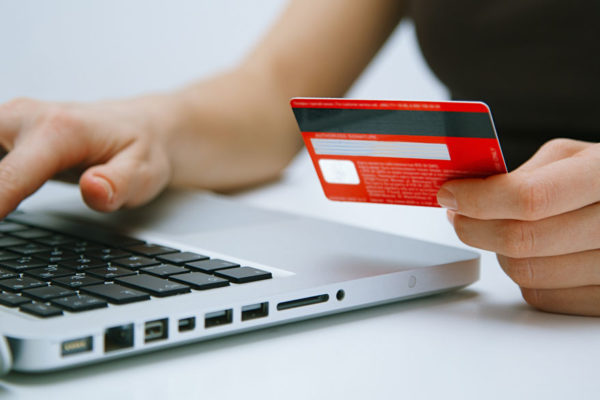 Cavecom-e subsidiará tecnología y equipos de venta en línea para negocios que perdieron sus locales
