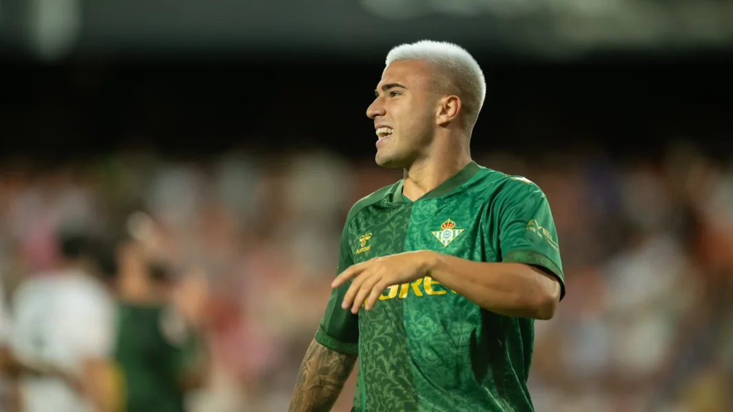 El Betis venció a Valencia 1-0 en Mestalla