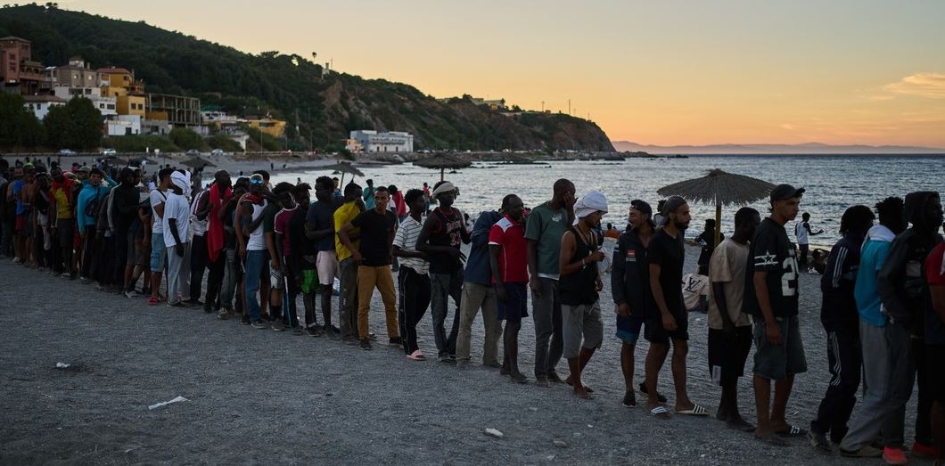 Italia rechazó el ultimátum de España y mantiene sus controles fronterizos