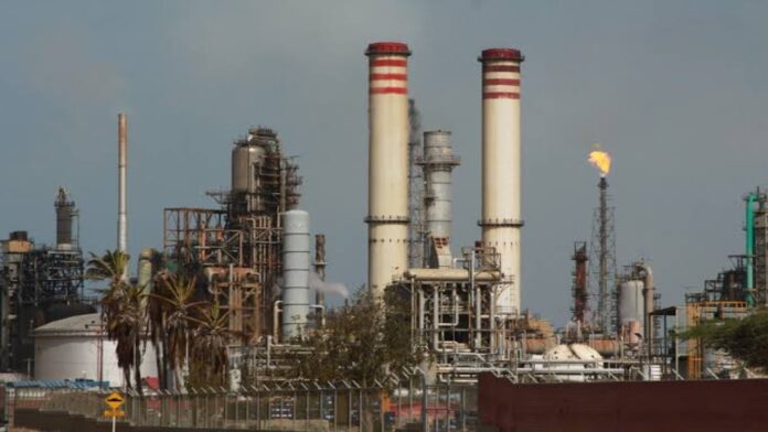 Cámara de Construcción pidió cambios jurídicos que promuevan las inversiones en el sector petrolero