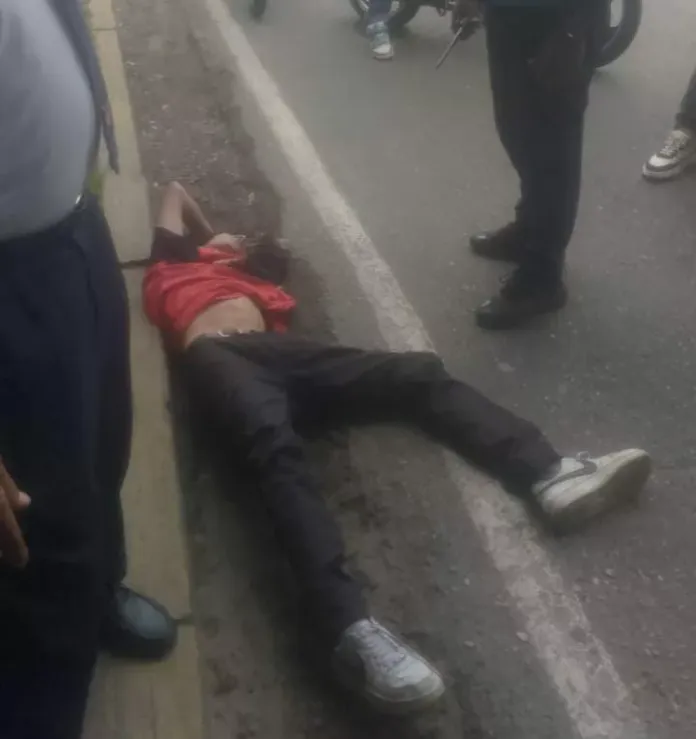 Hombre fallece tras caer desde el puente Bárbula