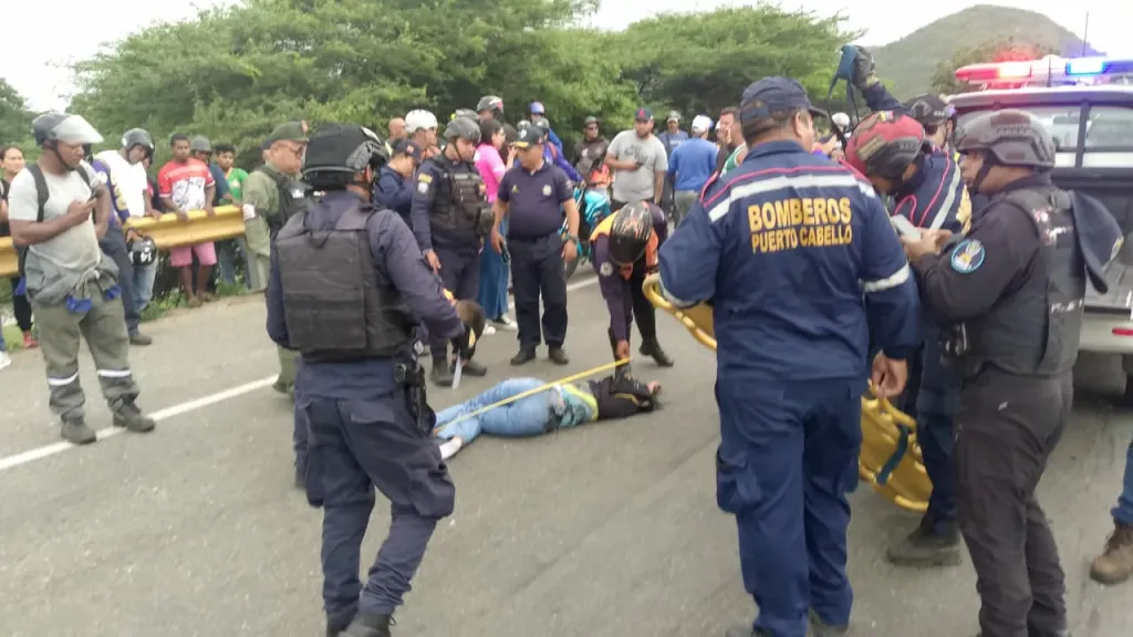Joven motorizada fallece en accidente en Puerto Cabello