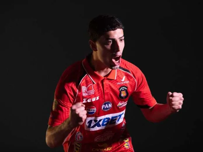 El Caracas FC refuerza su defensa con Nicolás Vaquer