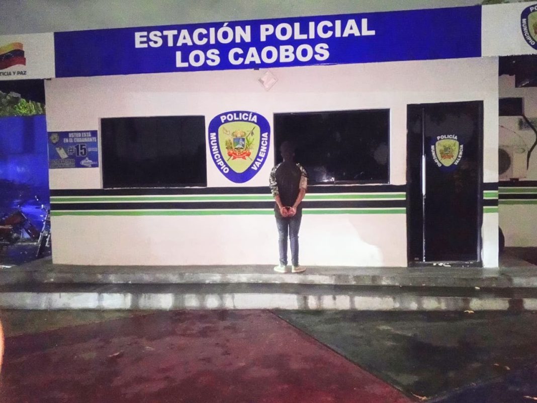 Funcionarios aprehendieron a a sujeto tras hurto en Los Caobos