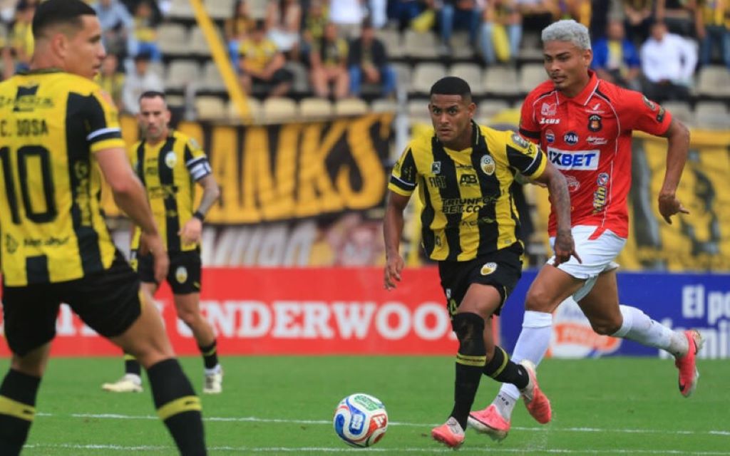 Táchira y Caracas empataron en otro Clásico Nacional
