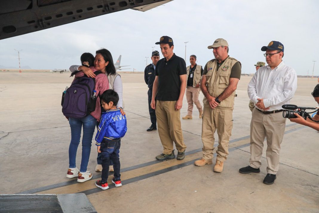 Perú repatrio diez connacionales que fueron damnificados por los terremotos en Venezuela