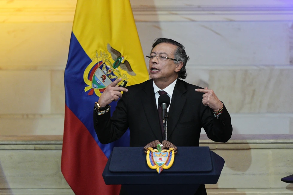 Petro llama a organizar una “milicia popular” en el suroeste de Colombia para la defensa ciudadana