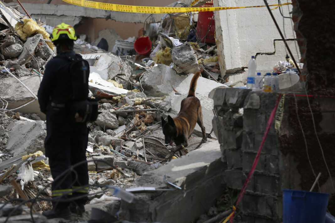 Al menos 265 muertos y 496 desaparecidos en el terremoto de Colombia