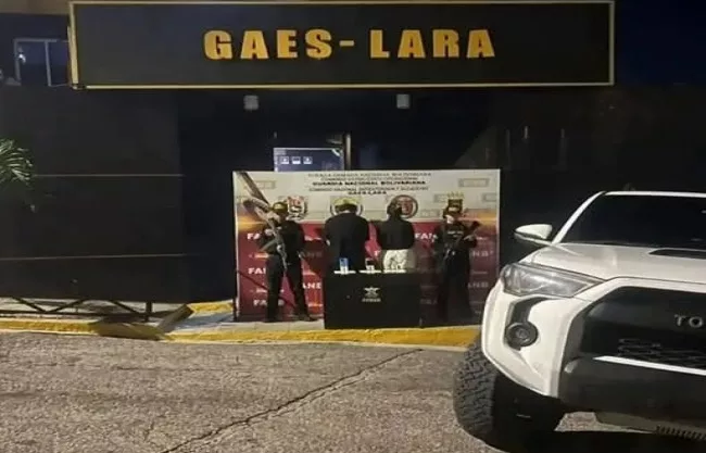 Detienen a dueño de concesionario por tráfico de chatarra