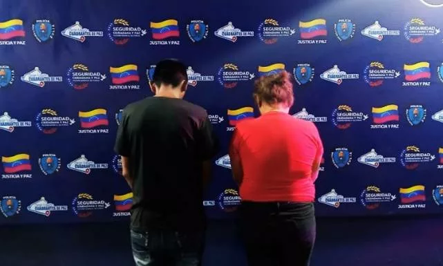 Arrestan a padres por dejar a bebé de un año ingerir gasoil