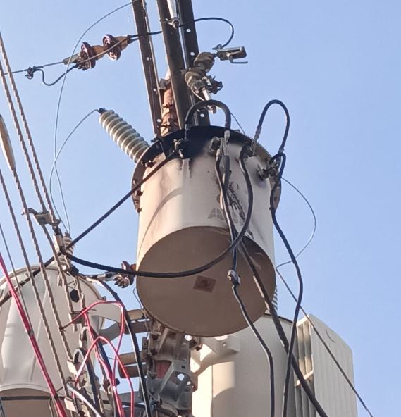 Vecinos de La Isabelica suman cinco días operando con una sola fase