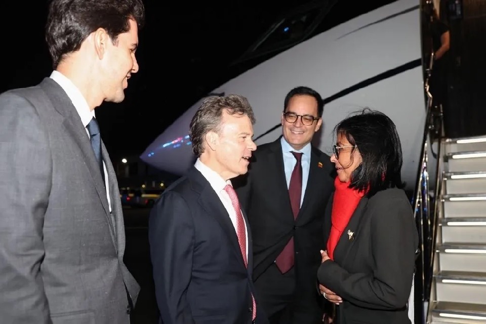 Delcy Rodríguez aterriza en Nueva York para participar en Asamblea de la ONU