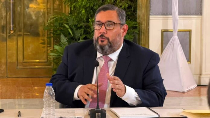 Matheus sobre TSJ: Revisión de credenciales es un mensaje de esperanza