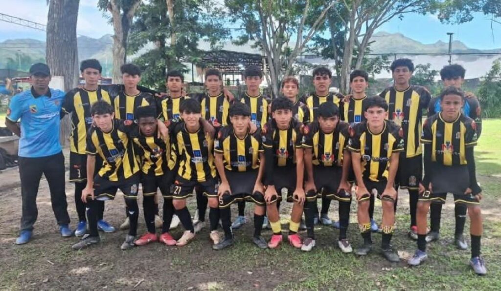 Academia Fútbol para Todos disputará tres finales del Apertura 2026