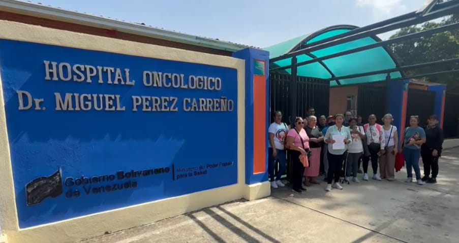 Pacientes oncológicos del Hospital Dr. Miguel Pérez Carreño denuncian paralización del servicio de radioterapia