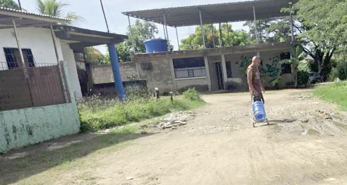 Flor Amarillo: vecinos de la Urb. Sinaí exigen asfaltado urgente