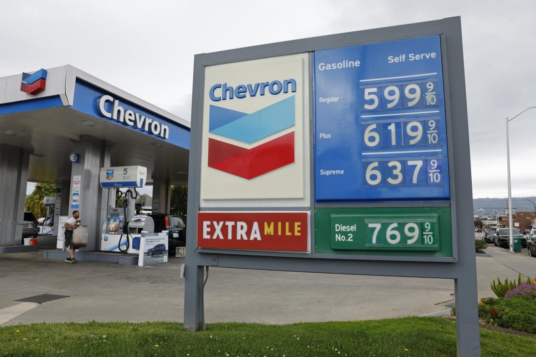 Chevron duplicará las plataformas petroleras en Venezuela