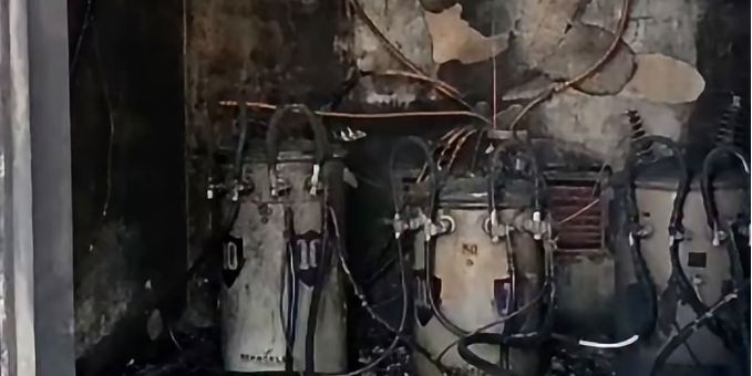 Bomberos controlaron incendio en caseta eléctrica de Trigal Sur