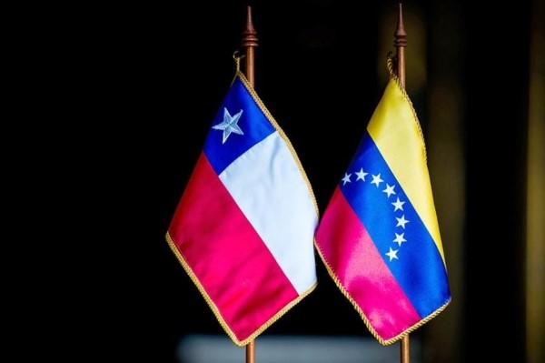Chile abrirá dos consualdos en VENEZUELA