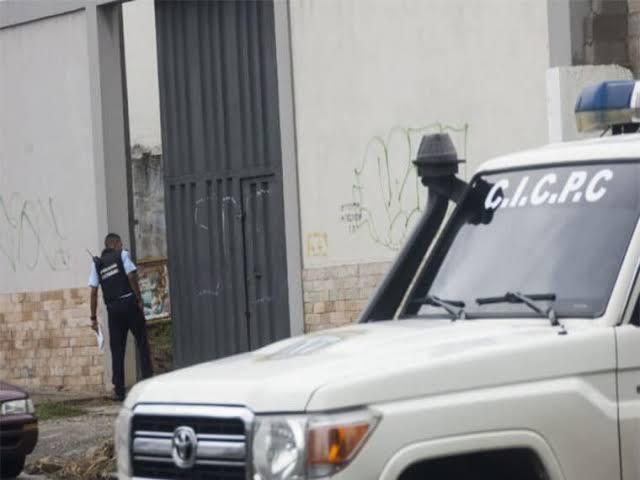 Discusión por vaso de agua deja un fallecido y dos detenidos en San Agustín, Caracas