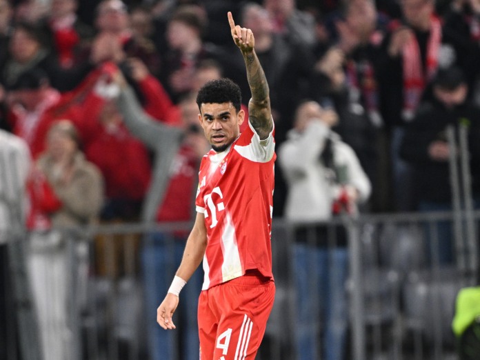FC Bayern confirma lesión muscular de Luis Díaz