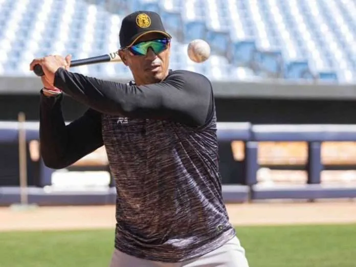 Franklin Font regresa a Leones para la nueva temporada de la LVBP