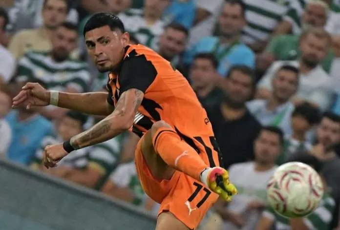 Gleiker Mendoza anoto en el clásico ucraniano