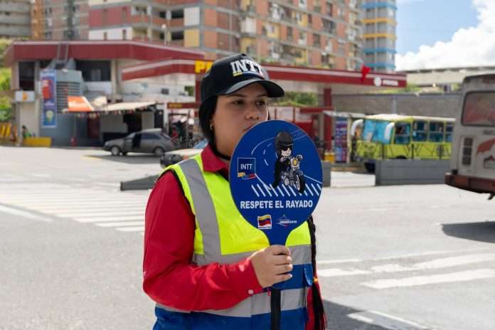 Impulsan campaña preventiva para fomentar la seguridad vial en el país