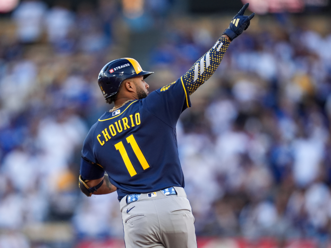 Jackson Chourio deja servida la serie para Milwaukee