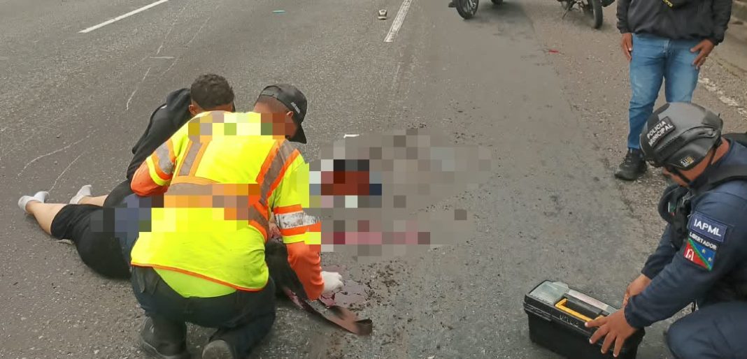 Joven falleció tras colisión entre dos vehículos en Autopista del Sur