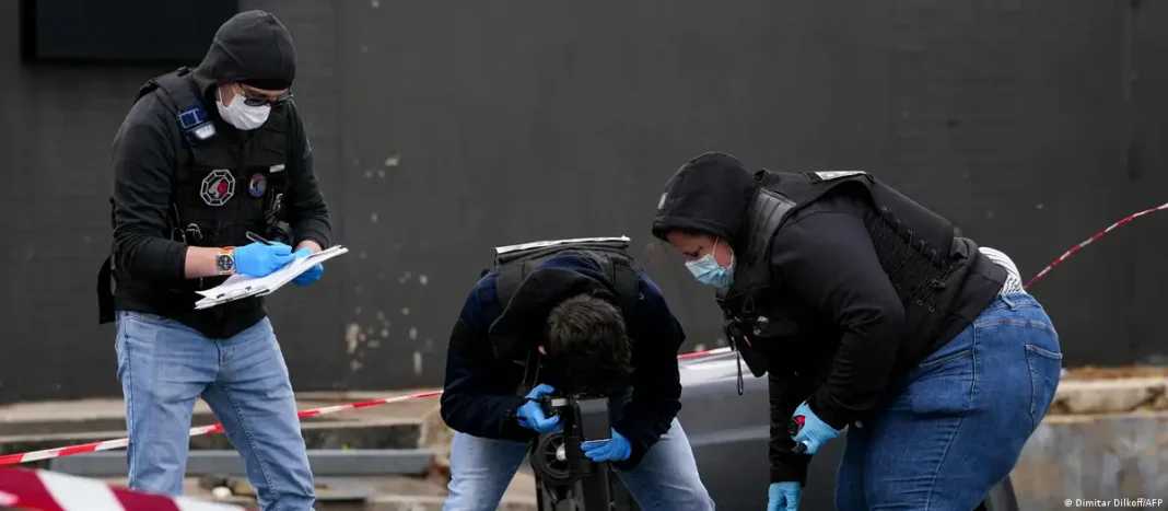 Tiroteos en la periferia de París se investigan como acto terrorista