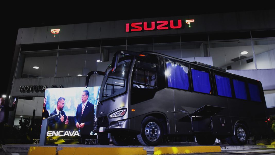 Encava celebró 64 años en el mercado con el lanzamiento del Mini Pullman ENT-620
