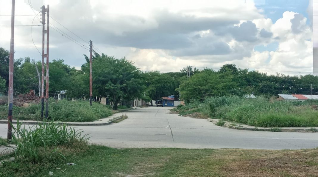 Sin respuesta a denuncias previas: Vecinos de Batalla de Carabobo alertan por foco de contaminación