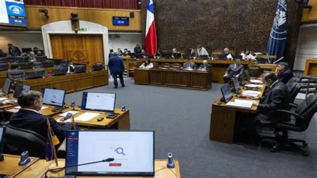 Senado de Chile aprobó un proyecto de ley que agiliza la expulsión de extranjeros