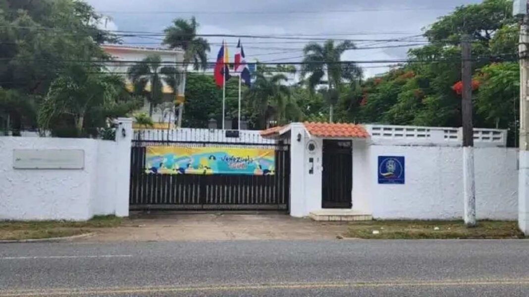 Reabre el Consulado de República Dominicana en Venezuela tras más de dos años cerrado