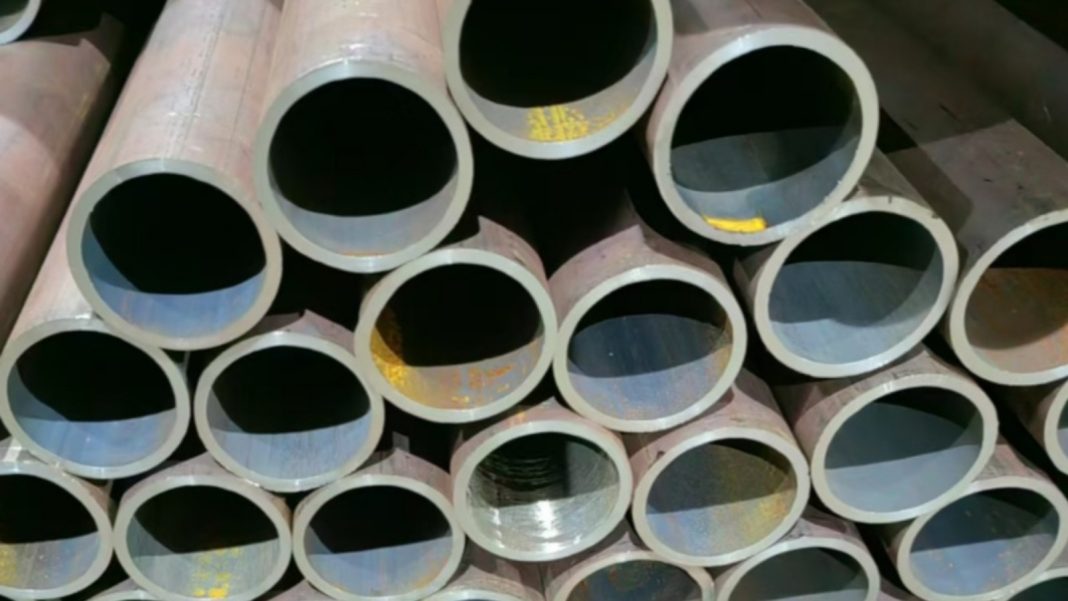 Presentan al gobierno un plan para rescatar ocho plantas de tuberías y válvulas de Pdvsa