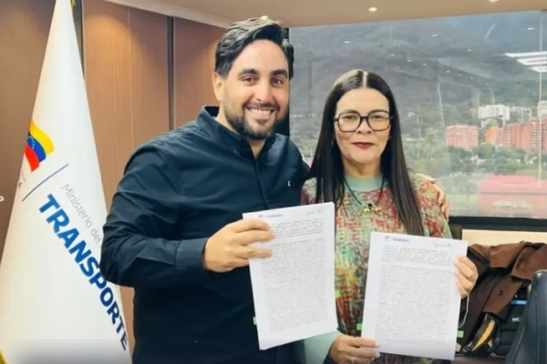 Venavega y Conferry concretan alianza estratégica interinstitucional para fortalecer el transporte marítimo de Venezuela